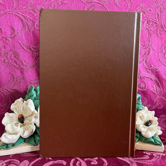 Columbus and Columbia, A Pictorial History of the Man and the Nation - Picture 10 of 10